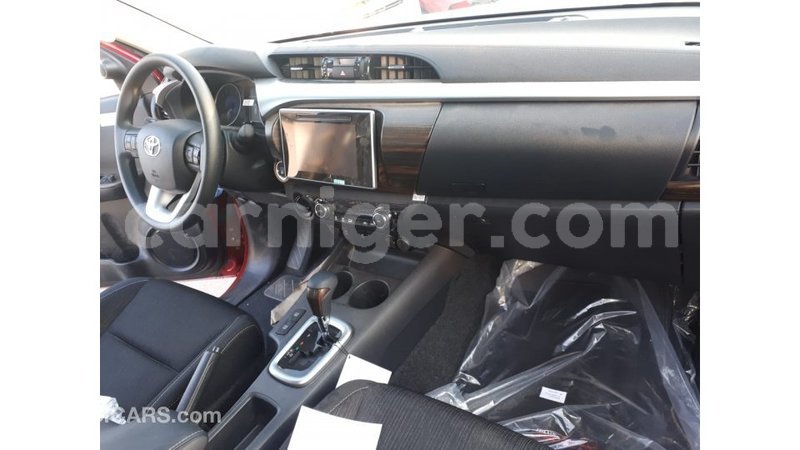 Big with watermark toyota hilux agadez import dubai 5718