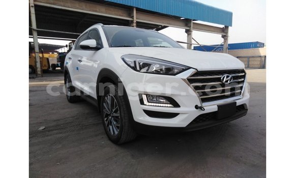 Buy Import Hyundai Tucson White Car in Import - Dubai in Agadez Buy Import Hyundai Tucson White Car in Import - Dubai in Agadez