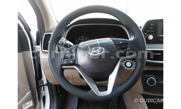 Buy Import Hyundai Tucson White Car in Import - Dubai in Agadez Buy Import Hyundai Tucson White Car in Import - Dubai in Agadez