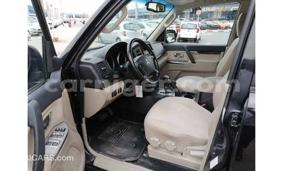 Buy Import Mitsubishi Pajero Black Car in Import - Dubai in Agadez Buy Import Mitsubishi Pajero Black Car in Import - Dubai in Agadez