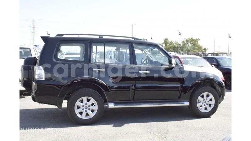 Big with watermark mitsubishi pajero agadez import dubai 5732