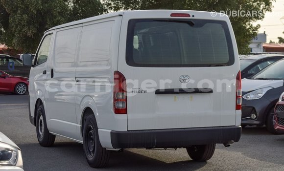 Buy Import Toyota Hiace White Car in Import - Dubai in Agadez Buy Import Toyota Hiace White Car in Import - Dubai in Agadez
