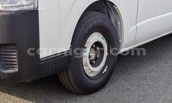 Buy Import Toyota Hiace White Car in Import - Dubai in Agadez Buy Import Toyota Hiace White Car in Import - Dubai in Agadez