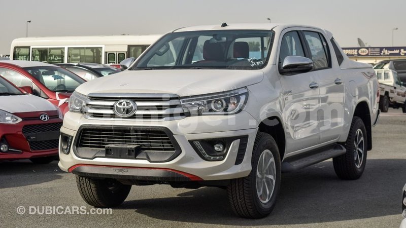 Big with watermark toyota hilux agadez import dubai 5749