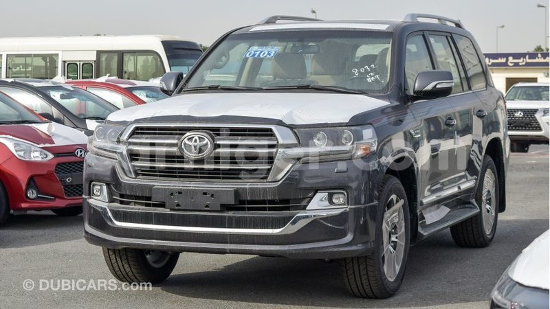 Big with watermark toyota land cruiser agadez import dubai 5750