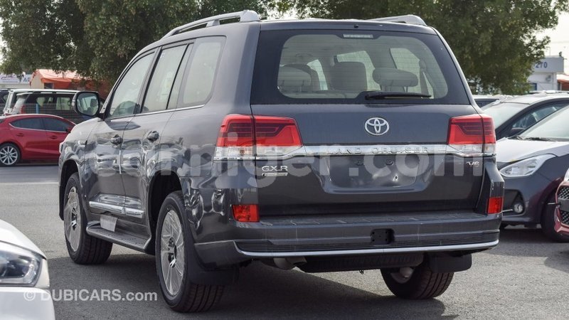 Big with watermark toyota land cruiser agadez import dubai 5750