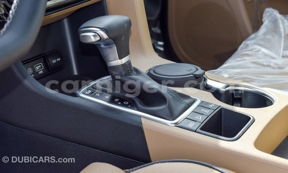 Buy Import Kia Sportage Other Car in Import - Dubai in Agadez Buy Import Kia Sportage Other Car in Import - Dubai in Agadez