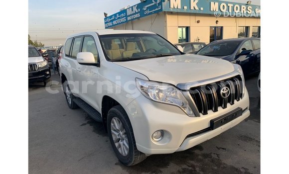 Sayi Imported Toyota Prado White Mota in Import - Dubai a Agadez Sayi Imported Toyota Prado White Mota in Import - Dubai a Agadez