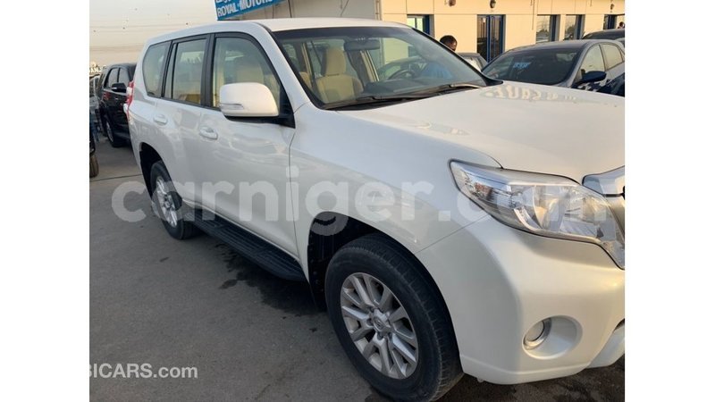 Big with watermark toyota prado agadez import dubai 5752