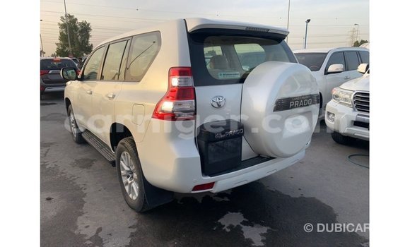 Sayi Imported Toyota Prado White Mota in Import - Dubai a Agadez Sayi Imported Toyota Prado White Mota in Import - Dubai a Agadez