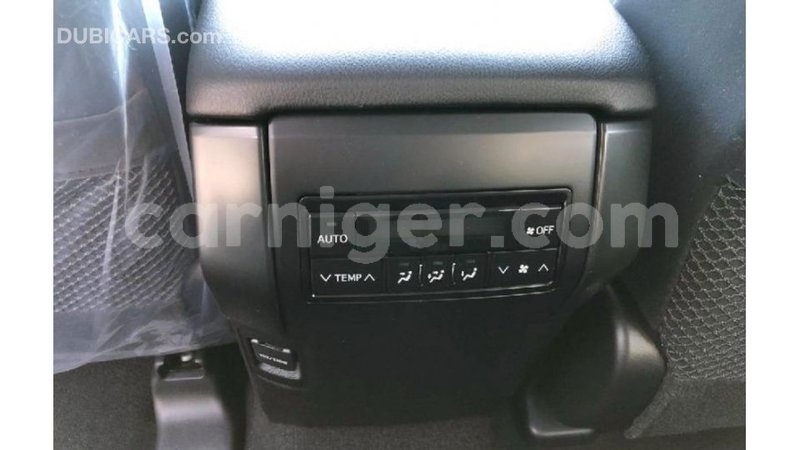 Big with watermark toyota prado agadez import dubai 5760