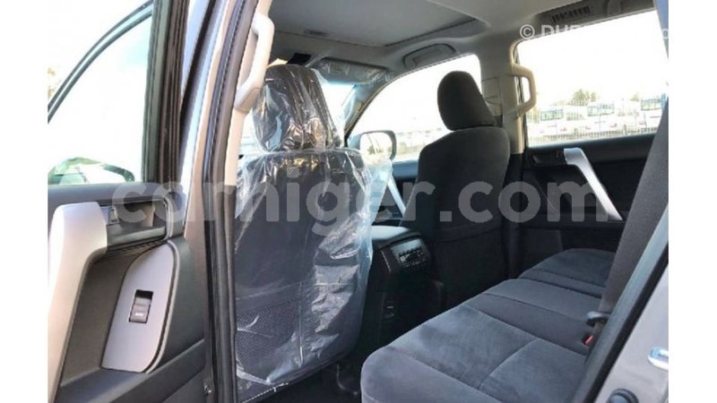 Big with watermark toyota prado agadez import dubai 5760