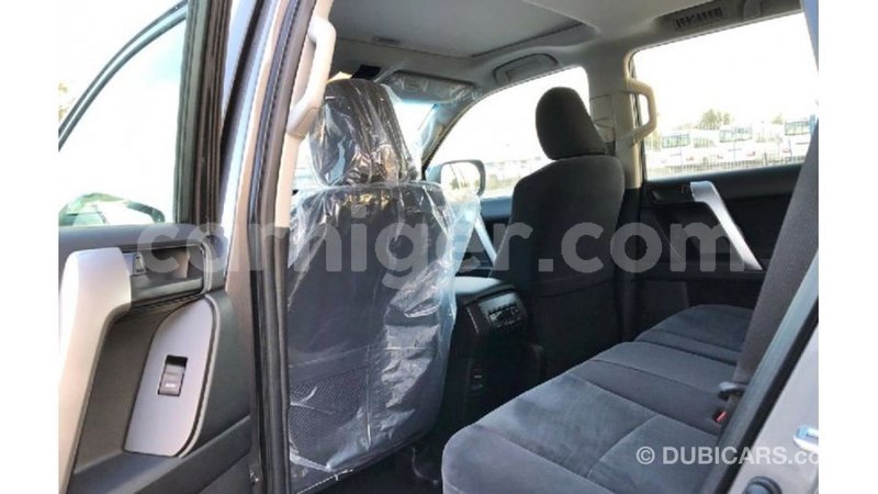 Big with watermark toyota prado agadez import dubai 5762