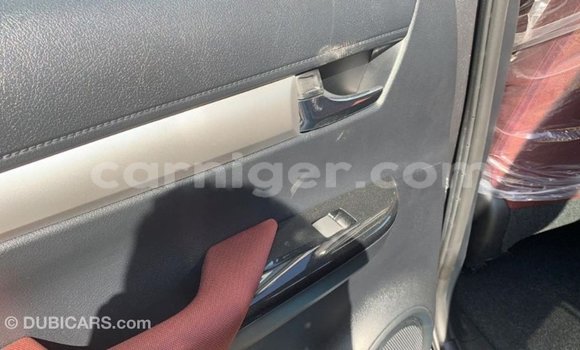 Buy Import Toyota Hilux Other Car in Import - Dubai in Agadez Buy Import Toyota Hilux Other Car in Import - Dubai in Agadez