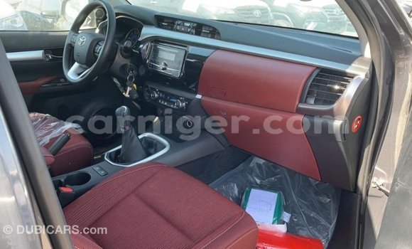 Buy Import Toyota Hilux Other Car in Import - Dubai in Agadez Buy Import Toyota Hilux Other Car in Import - Dubai in Agadez