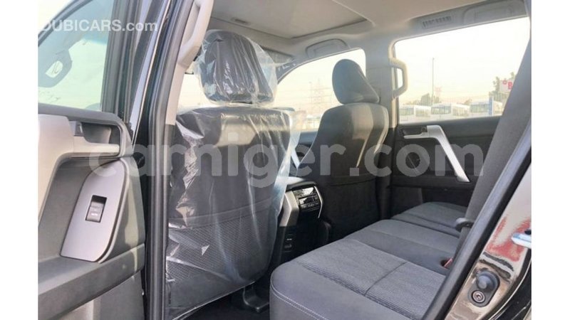 Big with watermark toyota prado agadez import dubai 5773