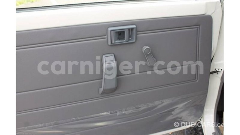 Big with watermark toyota land cruiser agadez import dubai 5776