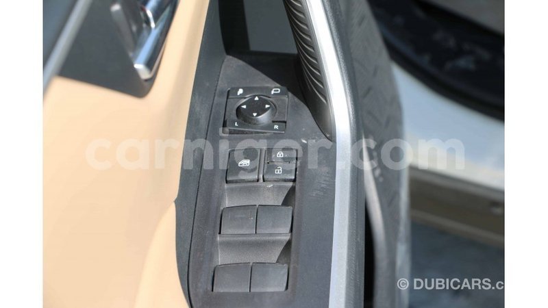 Big with watermark toyota ade agadez import dubai 5777