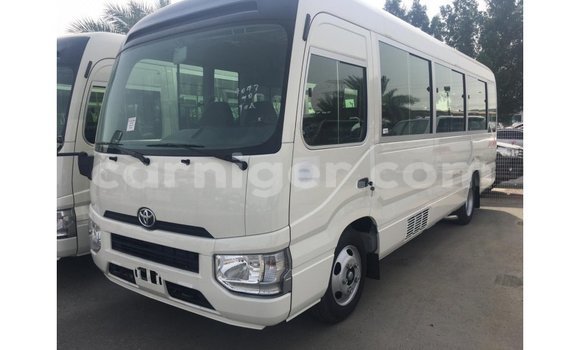 Medium with watermark toyota coaster agadez import dubai 5778