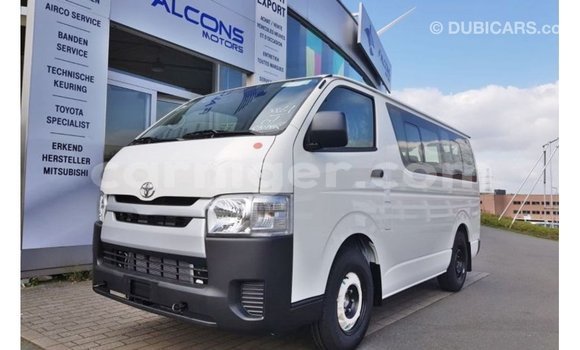 Buy Import Toyota Hiace White Car in Import - Dubai in Agadez Buy Import Toyota Hiace White Car in Import - Dubai in Agadez