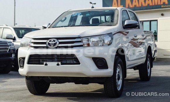 اشتري Imported Toyota Hilux White سيارة في Import - Dubai في أغاديز اشتري Imported Toyota Hilux White سيارة في Import - Dubai في أغاديز