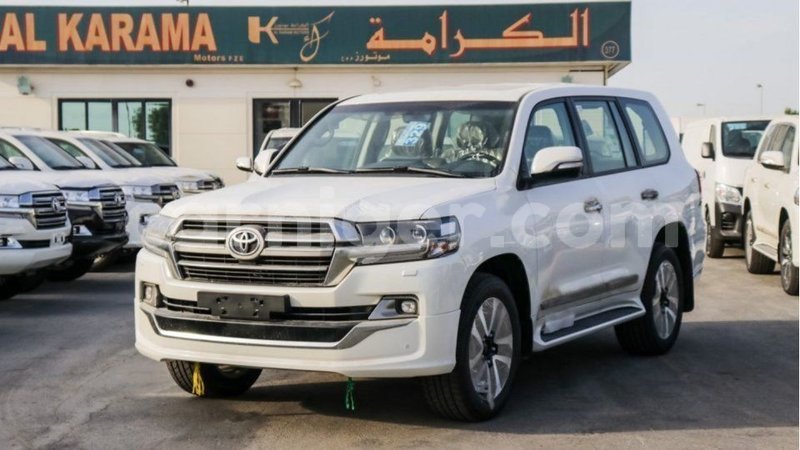 Big with watermark toyota land cruiser agadez import dubai 5784