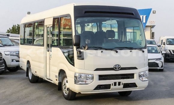 Acheter Import Voiture Toyota Coaster Blanc à Import - Dubai, Agadez Acheter Import Voiture Toyota Coaster Blanc à Import - Dubai, Agadez