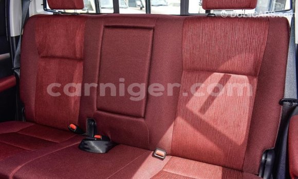 Acheter Import Voiture Toyota Hilux Autre à Import - Dubai, Agadez Acheter Import Voiture Toyota Hilux Autre à Import - Dubai, Agadez