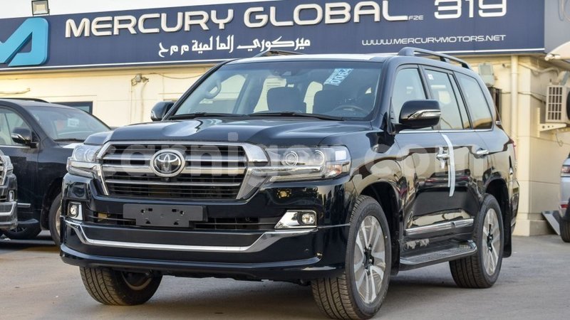 Big with watermark toyota land cruiser agadez import dubai 5791