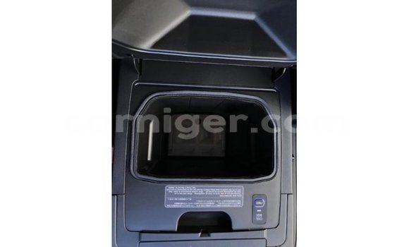 Acheter Import Voiture Lexus LX Autre à Import - Dubai, Agadez Acheter Import Voiture Lexus LX Autre à Import - Dubai, Agadez