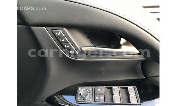 Acheter Import Voiture Lexus LX Autre à Import - Dubai, Agadez Acheter Import Voiture Lexus LX Autre à Import - Dubai, Agadez