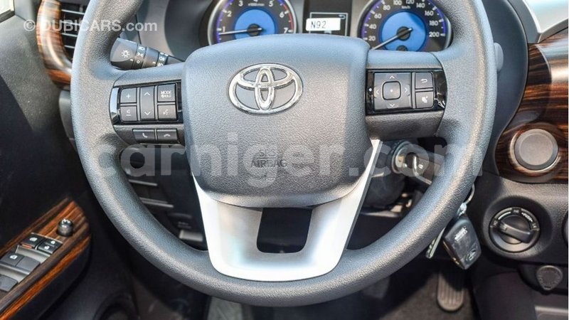 Big with watermark toyota hilux agadez import dubai 5802