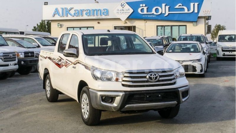 Big with watermark toyota hilux agadez import dubai 5803