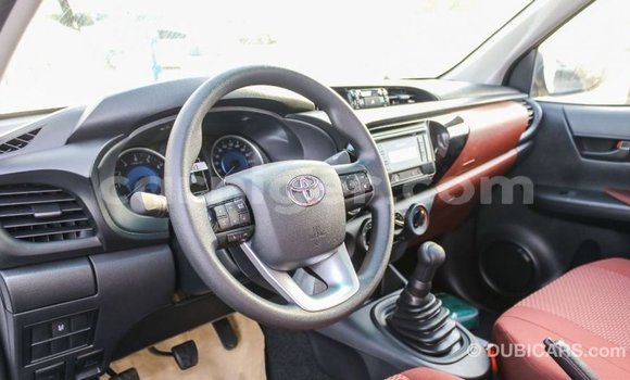 Buy Import Toyota Hilux White Car in Import - Dubai in Agadez Buy Import Toyota Hilux White Car in Import - Dubai in Agadez