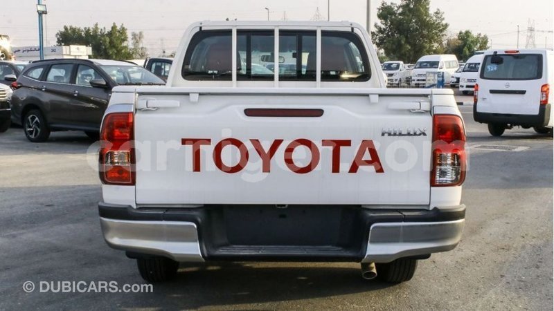 Big with watermark toyota hilux agadez import dubai 5803