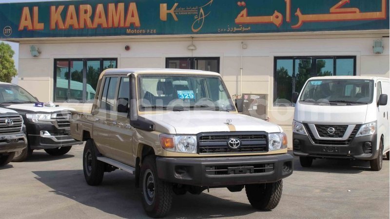 Big with watermark toyota land cruiser agadez import dubai 5807