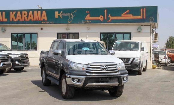 Sayi Imported Toyota Hilux Other Mota in Import - Dubai a Agadez Sayi Imported Toyota Hilux Other Mota in Import - Dubai a Agadez