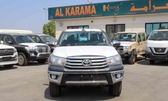 Sayi Imported Toyota Hilux Other Mota in Import - Dubai a Agadez Sayi Imported Toyota Hilux Other Mota in Import - Dubai a Agadez