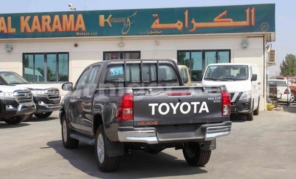 Sayi Imported Toyota Hilux Other Mota in Import - Dubai a Agadez Sayi Imported Toyota Hilux Other Mota in Import - Dubai a Agadez