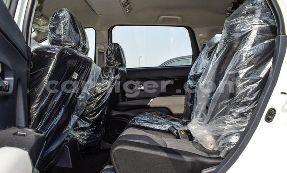 Sayi Imported Toyota Rush White Mota in Import - Dubai a Agadez Sayi Imported Toyota Rush White Mota in Import - Dubai a Agadez