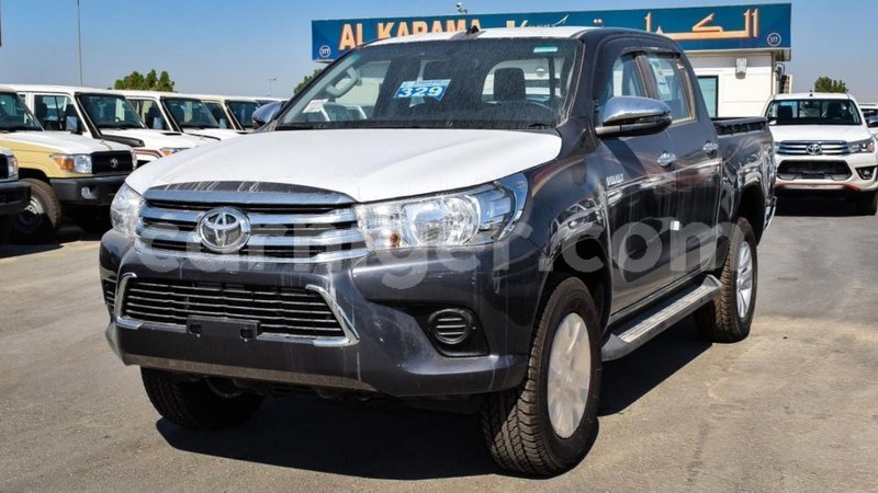 Big with watermark toyota hilux agadez import dubai 5810