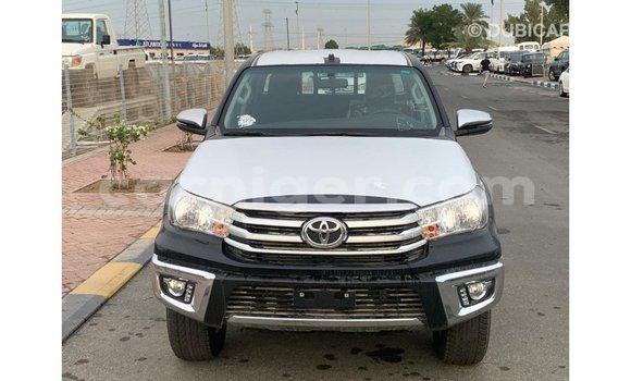 Buy Import Toyota Hilux Black Car in Import - Dubai in Agadez Buy Import Toyota Hilux Black Car in Import - Dubai in Agadez