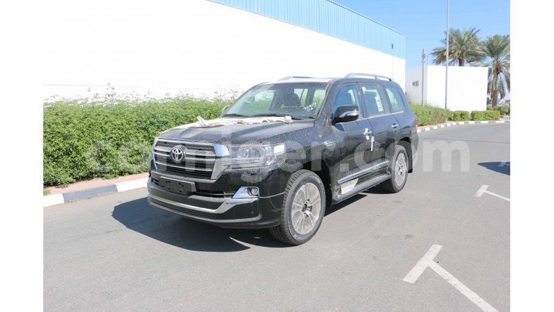 Big with watermark toyota land cruiser agadez import dubai 5818