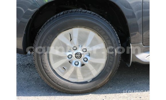 Buy Import Toyota Land Cruiser Black Truck in Import - Dubai in Agadez Buy Import Toyota Land Cruiser Black Truck in Import - Dubai in Agadez
