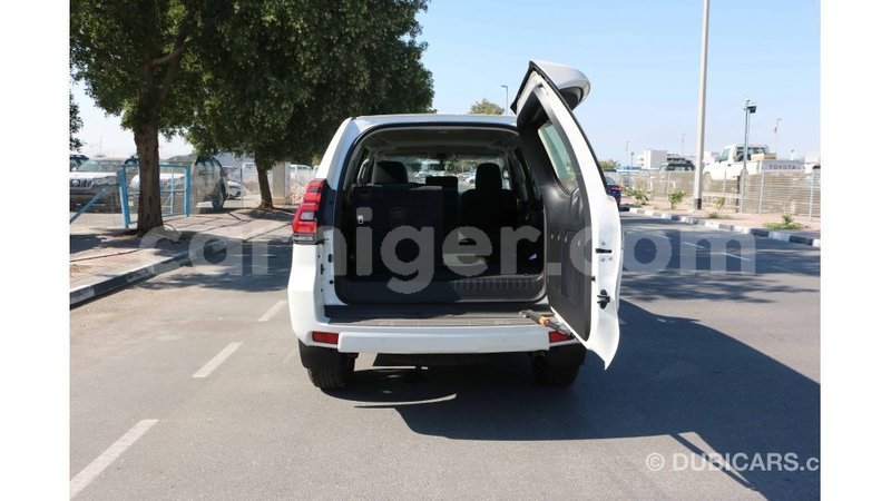 Big with watermark toyota prado agadez import dubai 5820