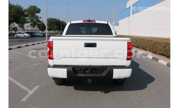 Buy Import Toyota Tundra White Car in Import - Dubai in Agadez Buy Import Toyota Tundra White Car in Import - Dubai in Agadez