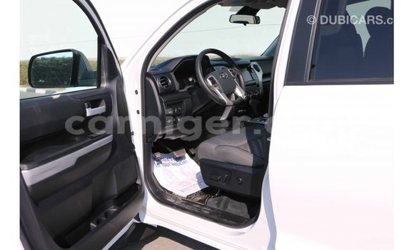 Buy Import Toyota Tundra White Car in Import - Dubai in Agadez Buy Import Toyota Tundra White Car in Import - Dubai in Agadez