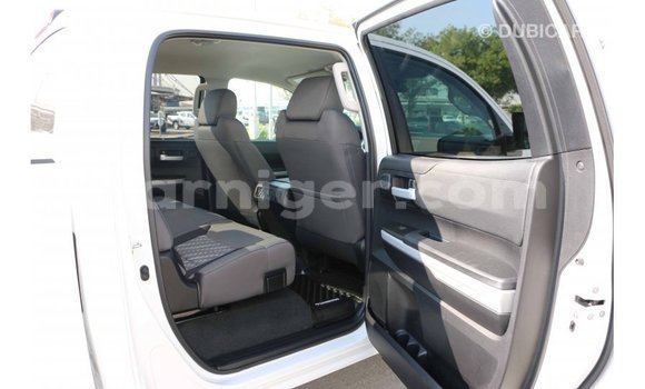 Buy Import Toyota Tundra White Car in Import - Dubai in Agadez Buy Import Toyota Tundra White Car in Import - Dubai in Agadez