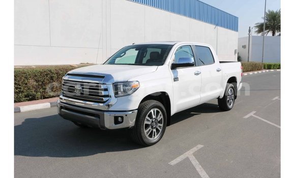 Buy Import Toyota Tundra White Car in Import - Dubai in Agadez Buy Import Toyota Tundra White Car in Import - Dubai in Agadez