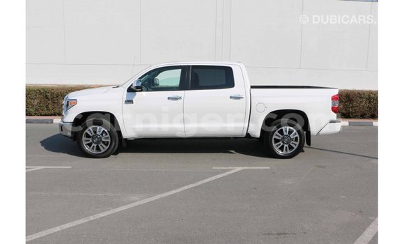 Buy Import Toyota Tundra White Car in Import - Dubai in Agadez Buy Import Toyota Tundra White Car in Import - Dubai in Agadez